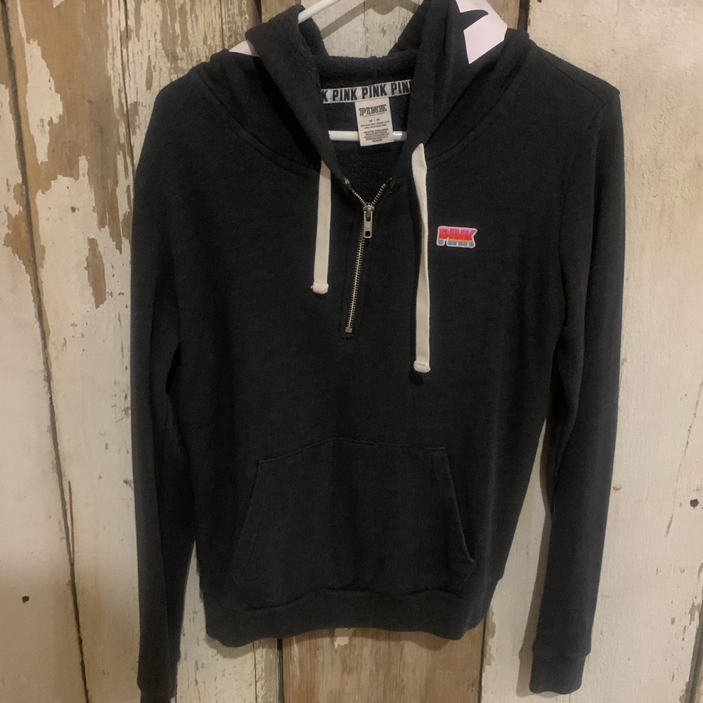 victoria’s secret pink sweatshirt